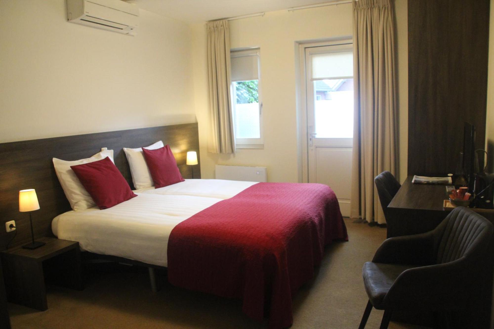 Hotel Restaurant Roerdalen Posterholt Εξωτερικό φωτογραφία